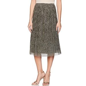 Women’s Halston Heritage skirt